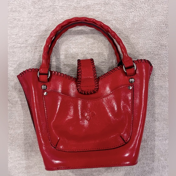 Patricia Nash Ninetta Bag – Bright Red Elegant, Bold, & Timeless Art To Wear - Picture 3 of 8